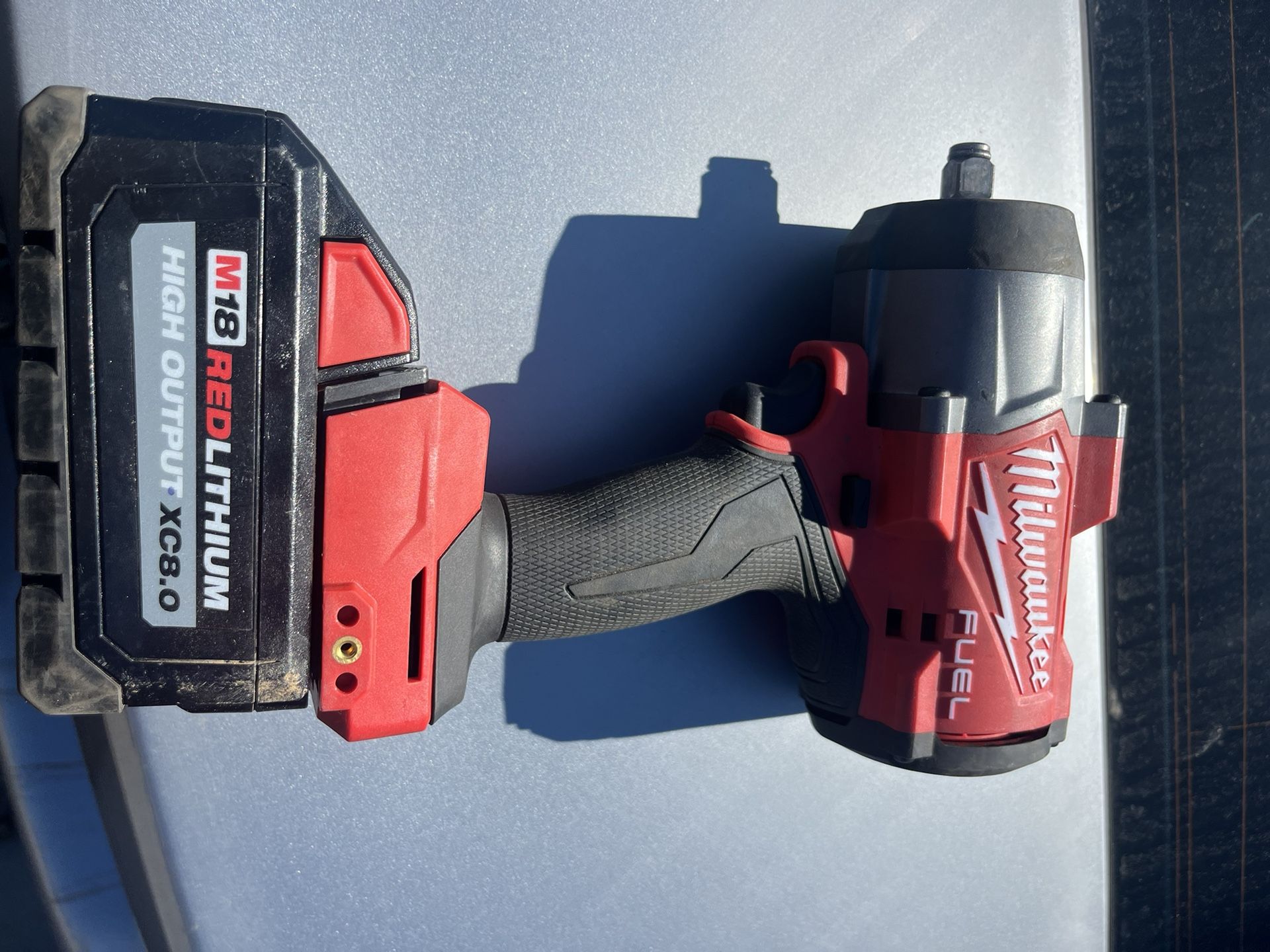 M18 1/2 Impact Wrench w/8.0 Battery