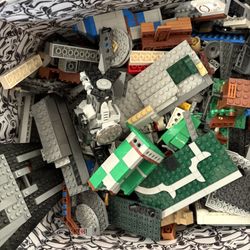 Box of star wars and harry potter lego/ jazz quartet 