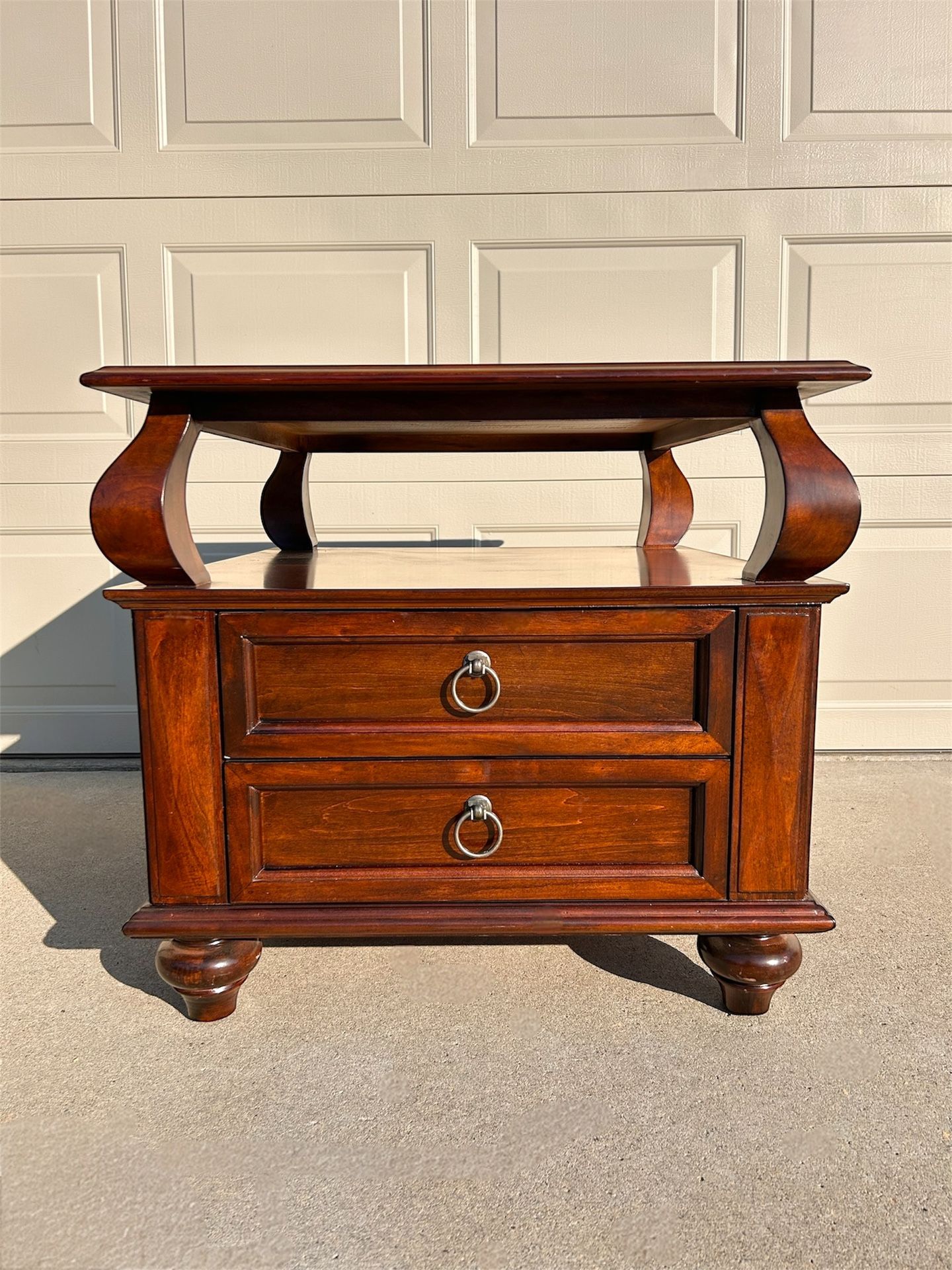 Solid Wood Side Table / End Table w/ 2 Drawers