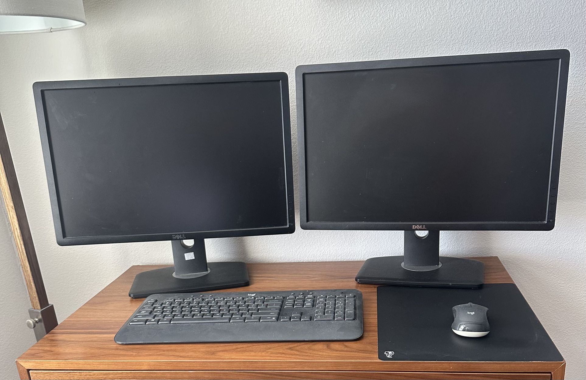 Pair of dell computer LED monitors 22 inch