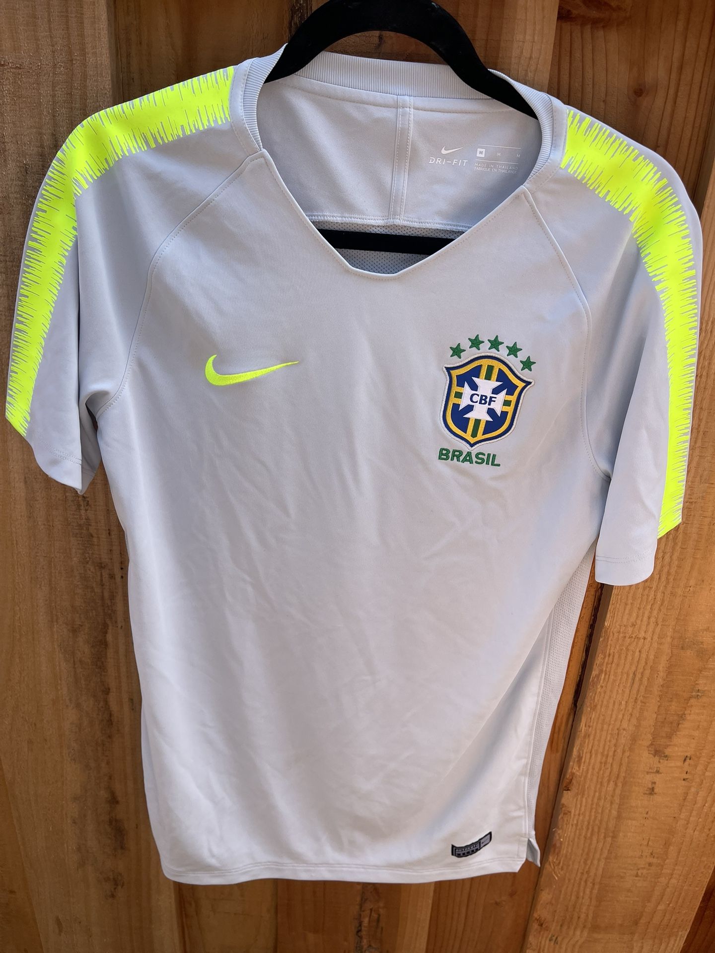 NIKE BRAZIL JERSEY MEDIUM