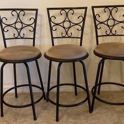 Bar Stools 