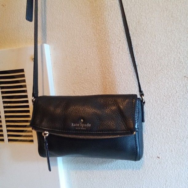 Kate Spade Black Leather Crossbady Bag