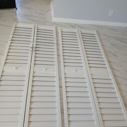 (2) Bifold Closet Doors. 30 X 79 each 