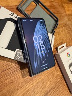 Google Pixel Fold Unlocked, Defective?