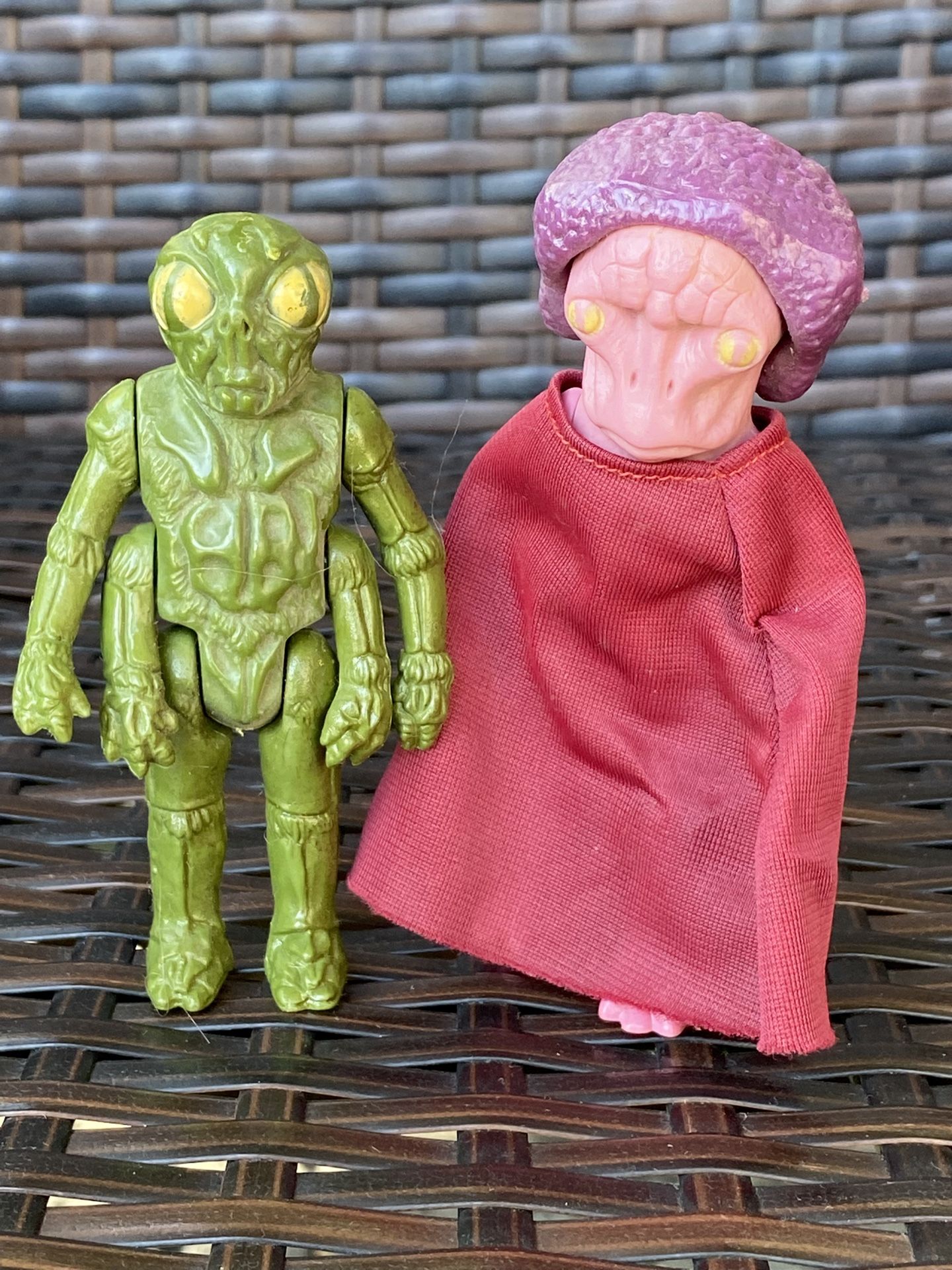 Vintage 1978 Mattel Battlestar Galactica Imperious Leader And Ovion Figure Lot