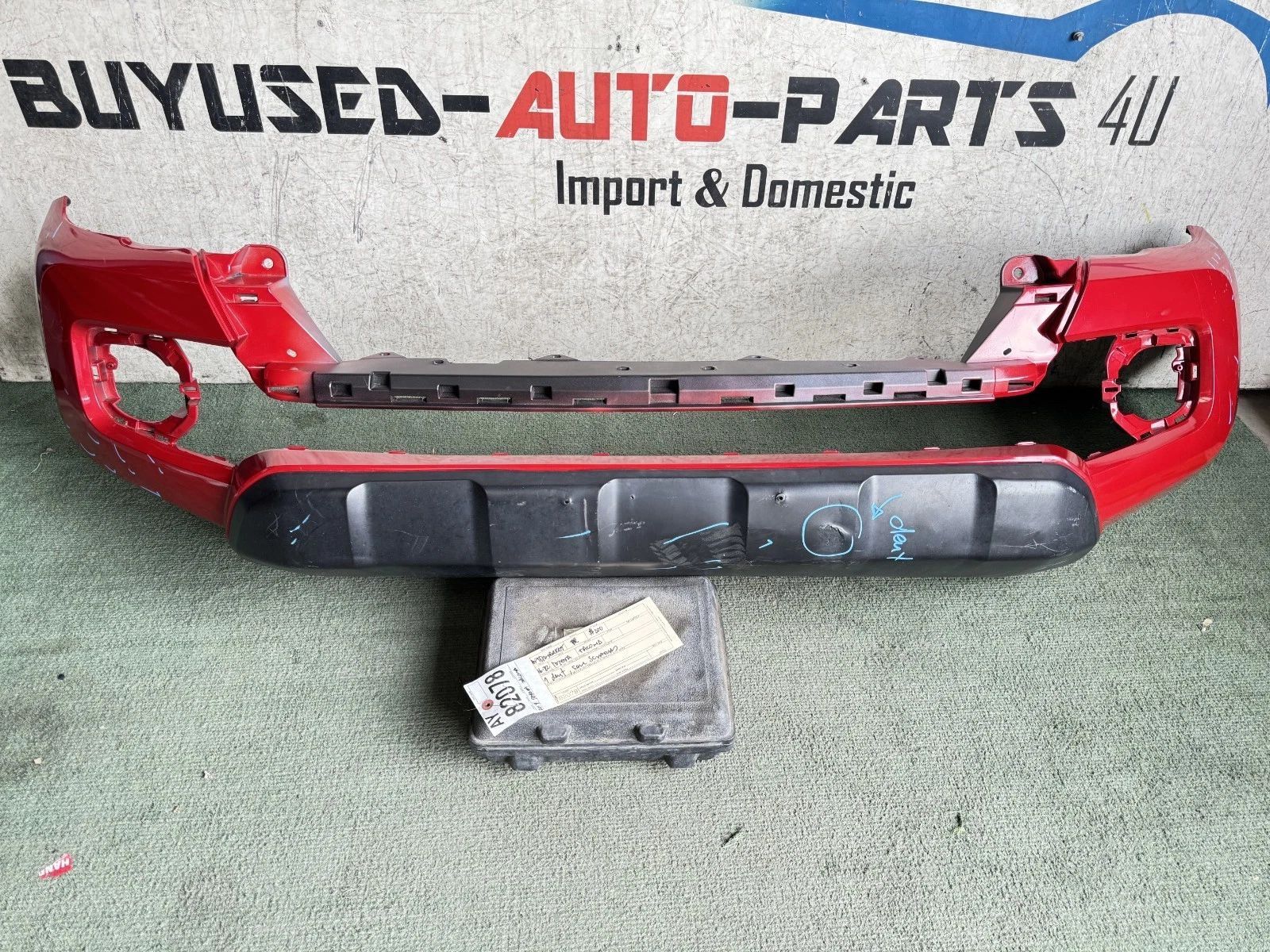 aftermarket 2016 - 2017 - 2018 - 2020 - 2022 TOYOTA TACOMA FRONT BUMPER COVER AY82078