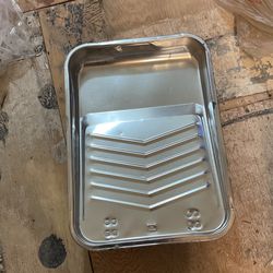 Free Metal Paint Tray 