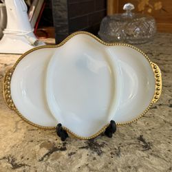 Anchor Hocking Vintage Serving Dish