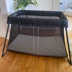 Portable Foldable Crib Babybjorn 