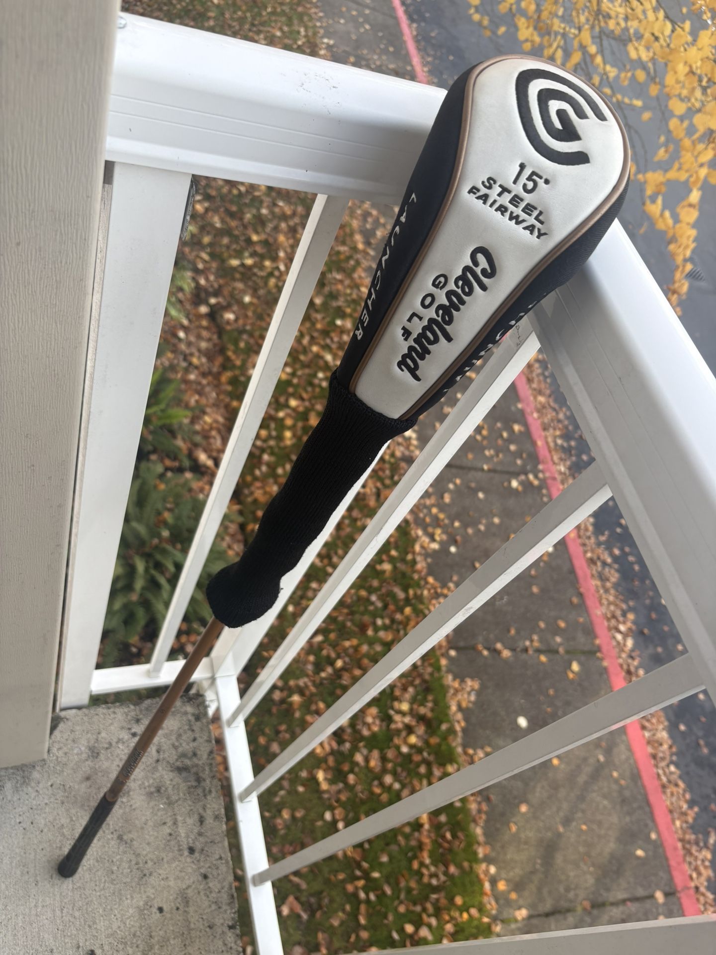 Cleveland Launcher Gold Edition 15° Fairway Wood – Left Handed (Fujikura Stiff Flex)