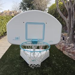 Dunn-Rite Splash & Shoot Pool Basketball Hoop