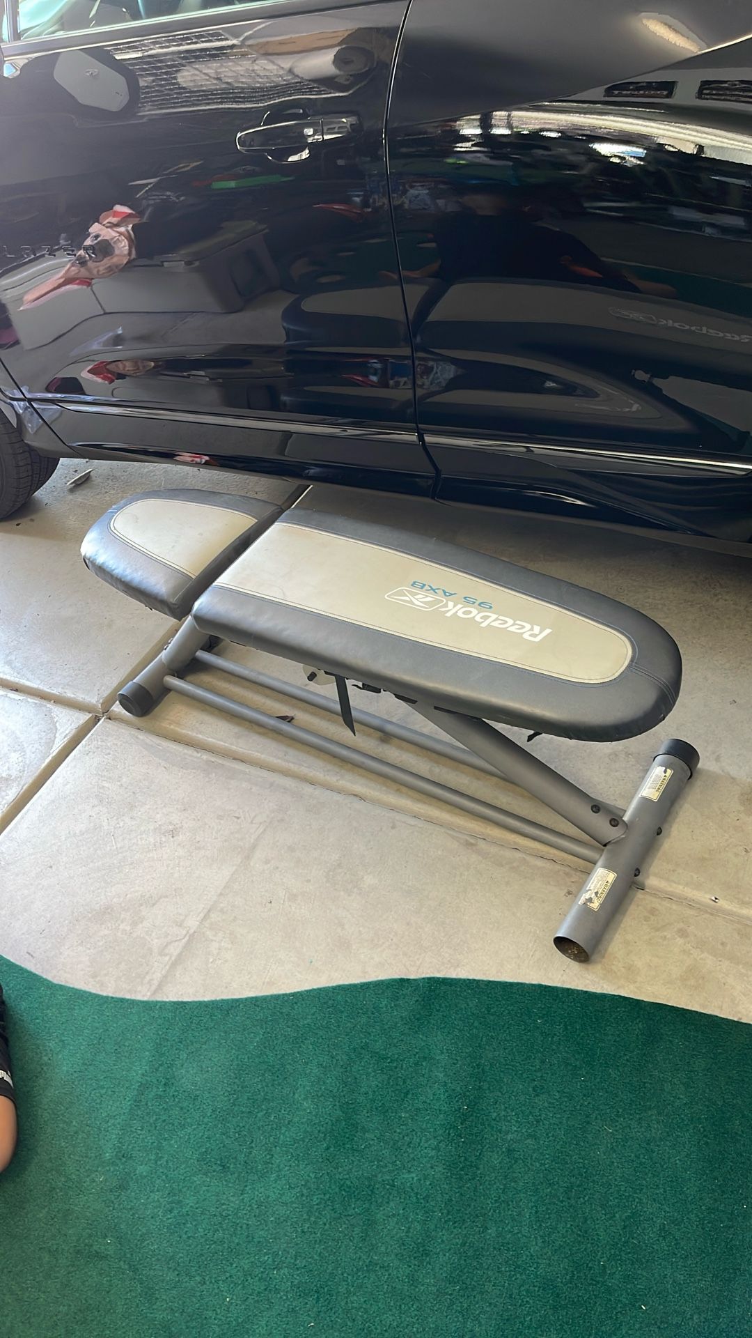 Weight Bench