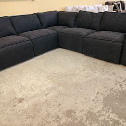 5 piece Fully Modular Sectional 