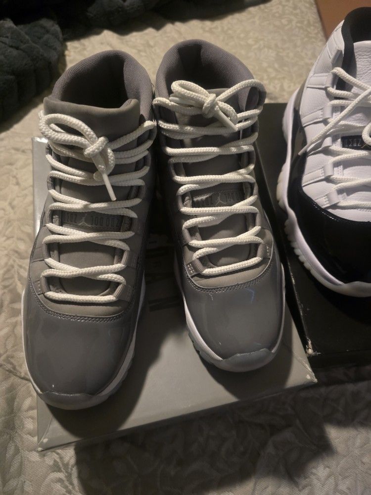 Jordan 11 gratitude/ Jordan 11 Grey Both 285 EACH
