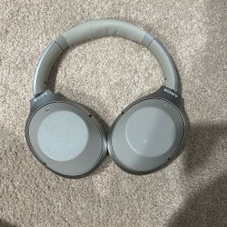 Sony WH-1000XM2