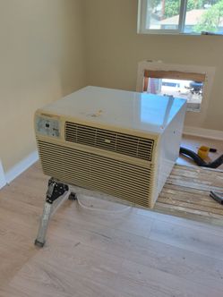 AC Wall Unit