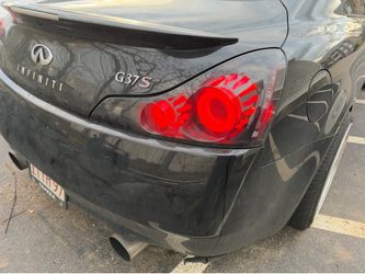G37 coupe taillights