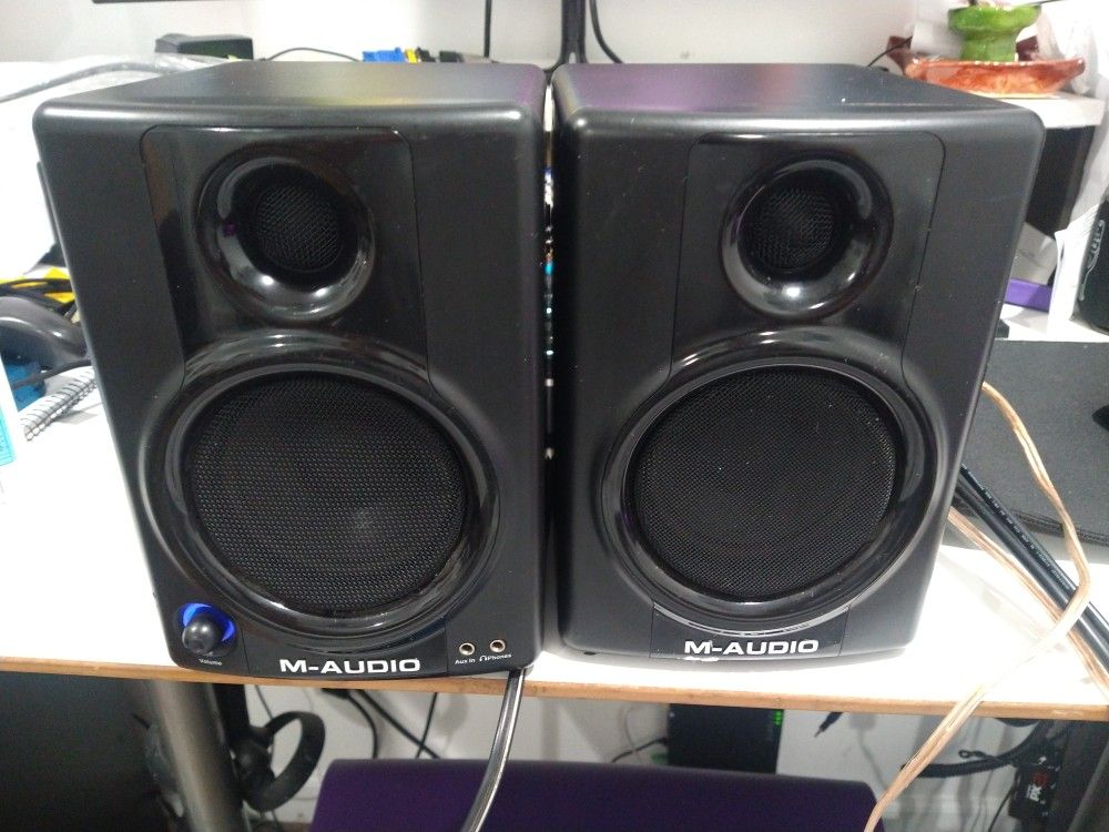 M Audio Av40 Studiophile Monitor Speakers