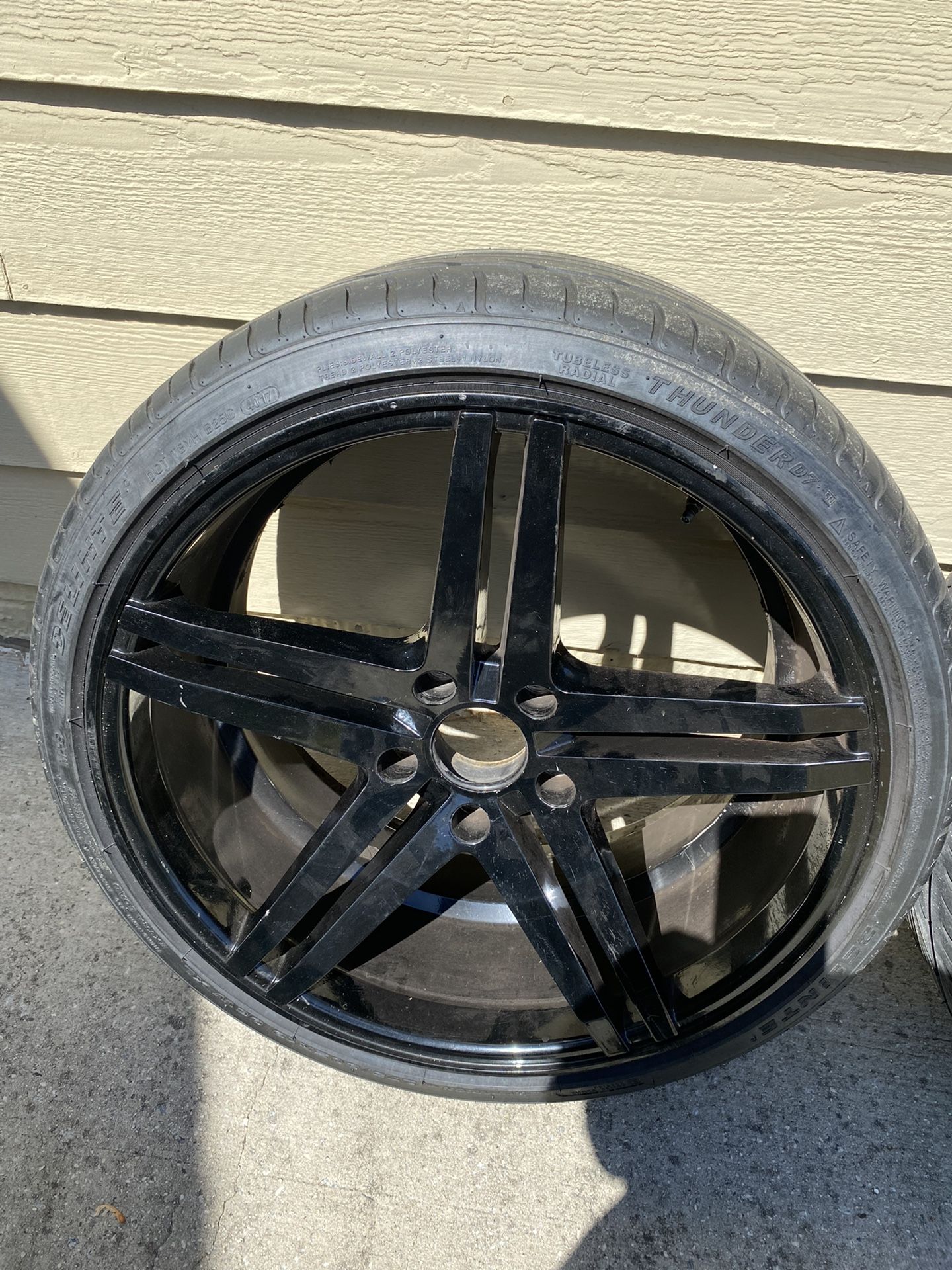 Custom Wheels And Tires