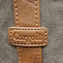 New CargoIT Army Green Crossbody convertible flap bag.