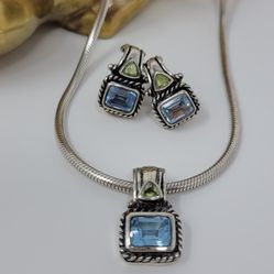 Vintage aquamarine and peridot silver necklance and earring set