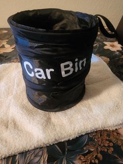 Bah Para poner tu basura chico Para tu carro