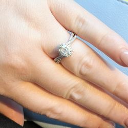 Oval Diamond Engagement Ring