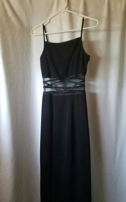 Long black prom dress