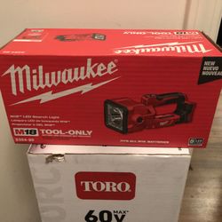 Milwaukee LED Searchlight