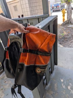Giant Loop Coyote Saddlebag-Used