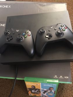 XBOX ONE X + extra controller & games