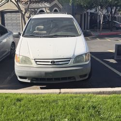 2002 Toyota Sienna CE