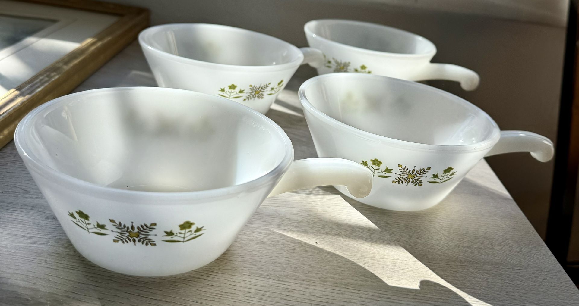 Milk Glass Handle Bowls Set of 4 Single Serve Anchor Hocking