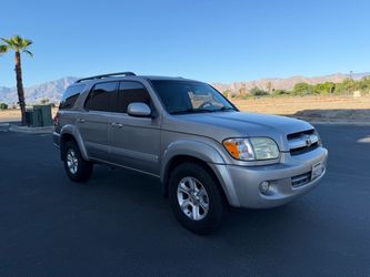 2005 Toyota Sequoia SR5