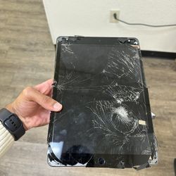 Samsungs/iPhones/iPads/tablets/macbooks Same Day Repair 