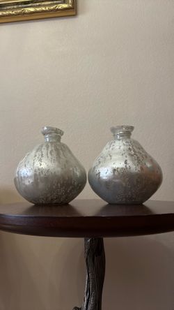 Accent vase set