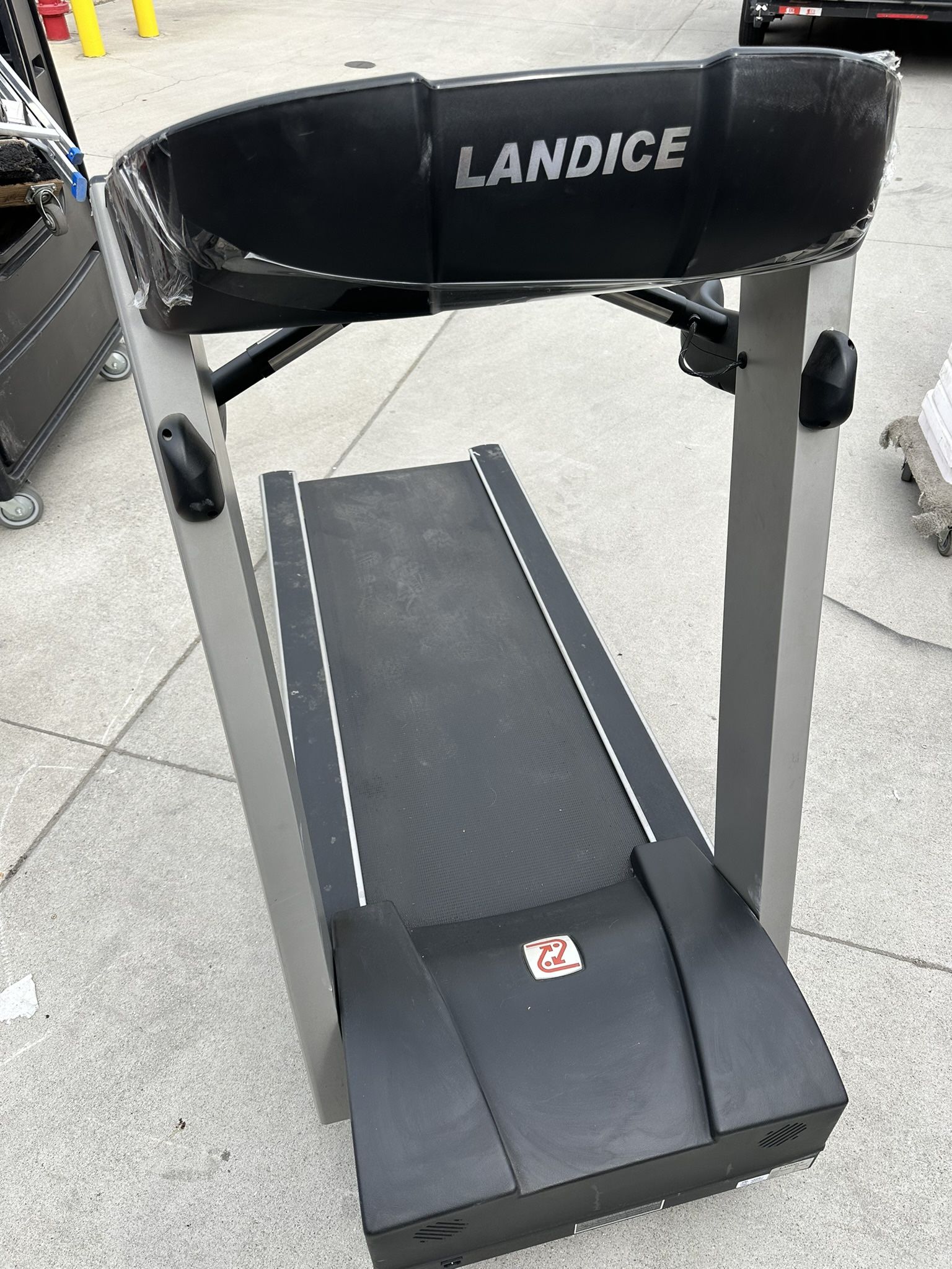 Landice L8 Treadmill