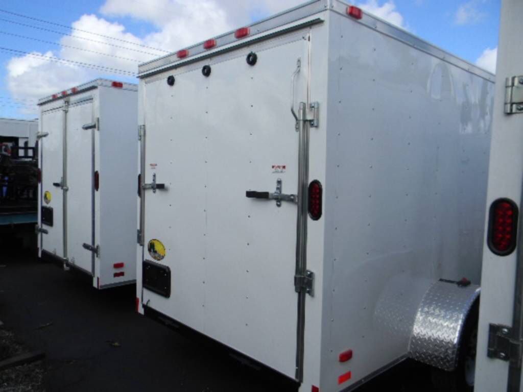 Enclosed Trailers 6 x 12 Tandem Axle