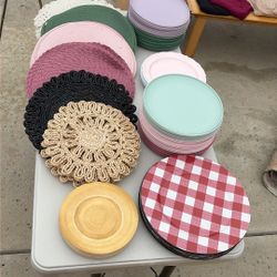 Placemats, Plates And Chargers