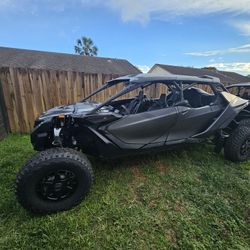 2025 MAVERICK R MAX X