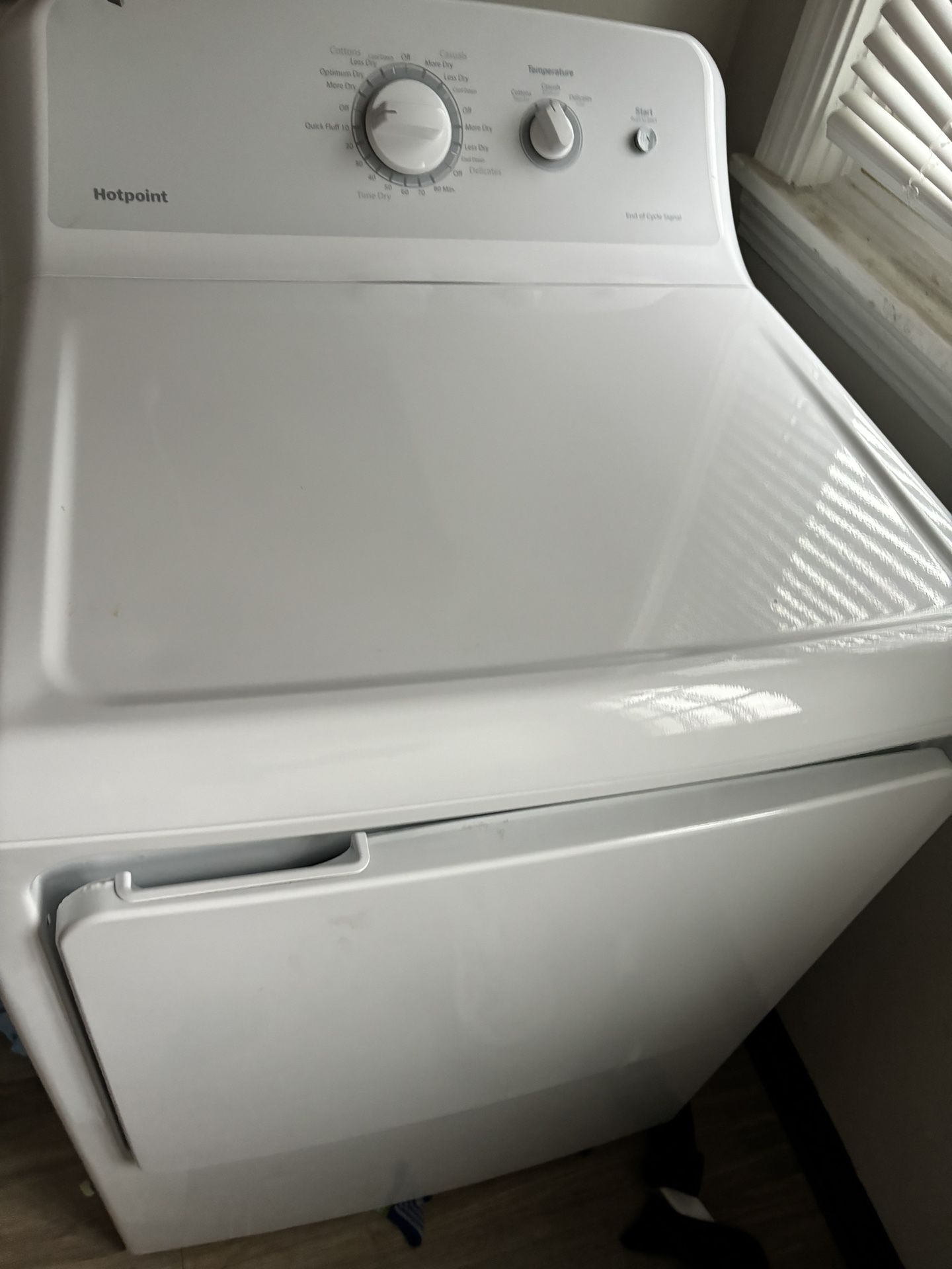 Washer/Dryer Set/ Refrigerator 