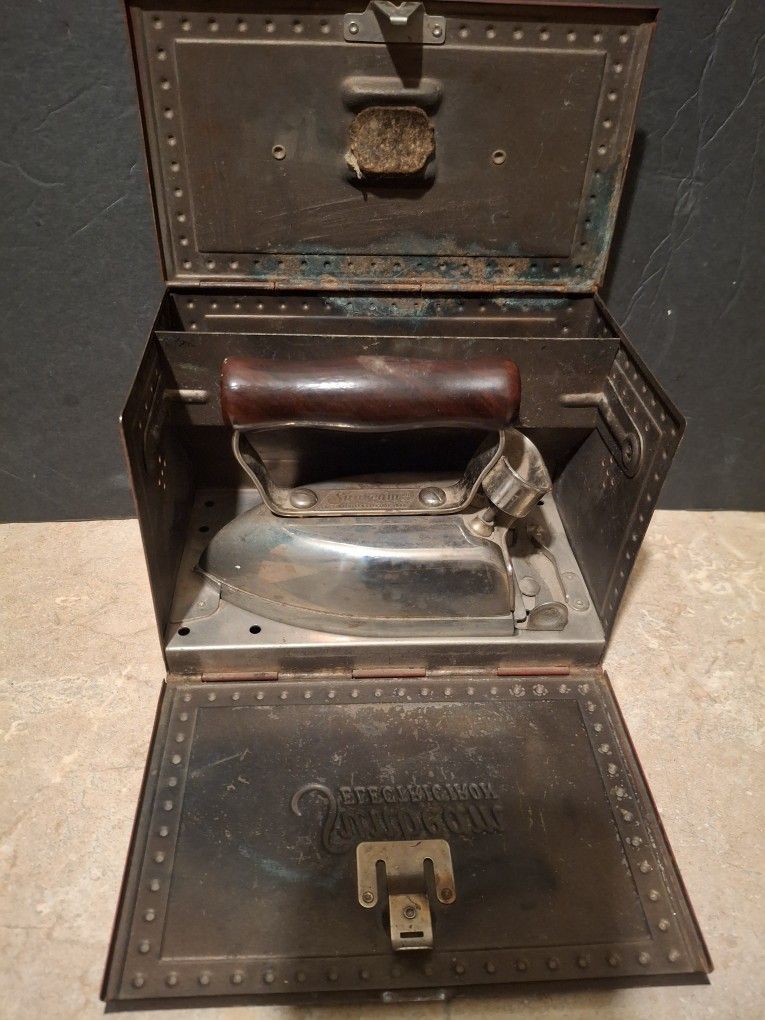 1920s Sunbeam Iron In Metal Original Storage Box.