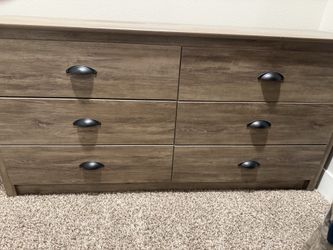 6 Drawer dresser