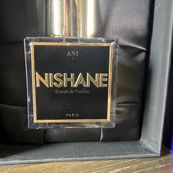 Nishane Ani extrait de parfum 