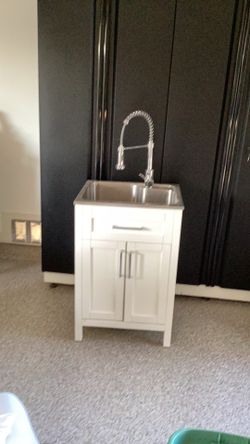 Utility sink and faucet