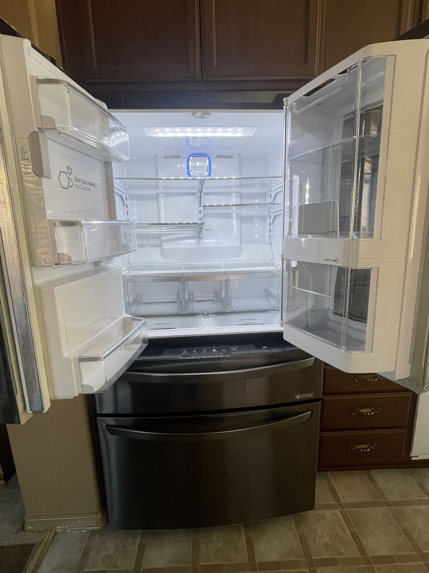 LG Refrigerator 