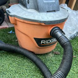 Rigid Shopvac 