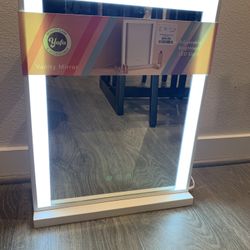 Lighted Vanity Mirror With Charger