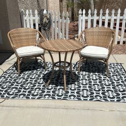Patio Set And Rug